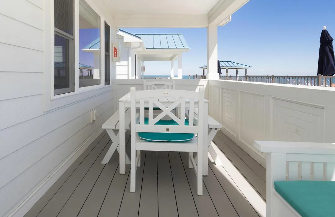 The Montauk Soundview-1